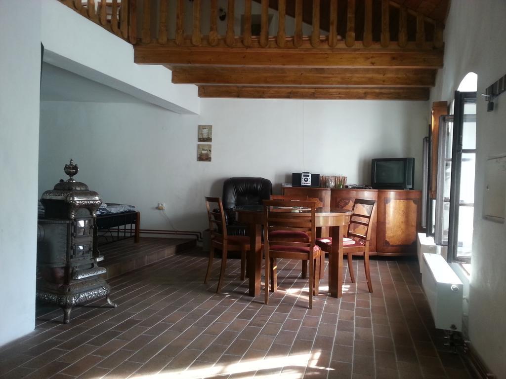 Penzion U Tomase Jindrichuv Hradec Δωμάτιο φωτογραφία