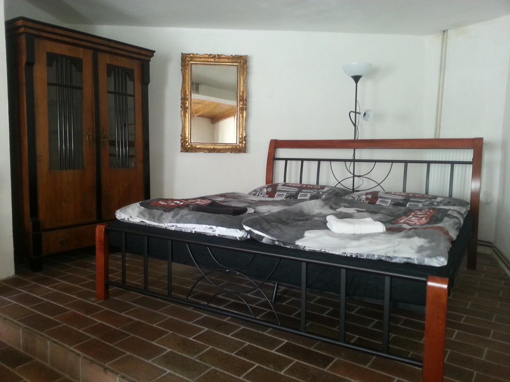 Penzion U Tomase Jindrichuv Hradec Δωμάτιο φωτογραφία
